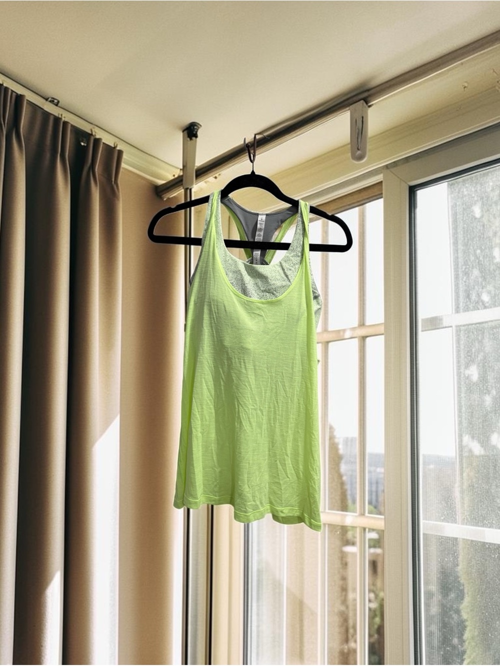 Lululemon Twist And Toil Tank NWT Size 10 Neon Green Gray